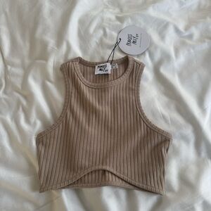 Princess Polly brand new Tan and brown ribbed high neck crop top size: 2